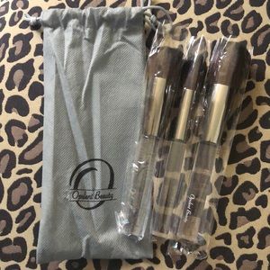 Opulent beauty 3 piece brush set